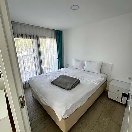 Sahil Sitesi - Guelluek 3* בודרום